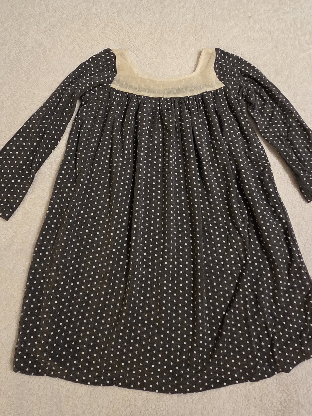 Handmade Girls Grey/White LS Dress (Size 5T)
